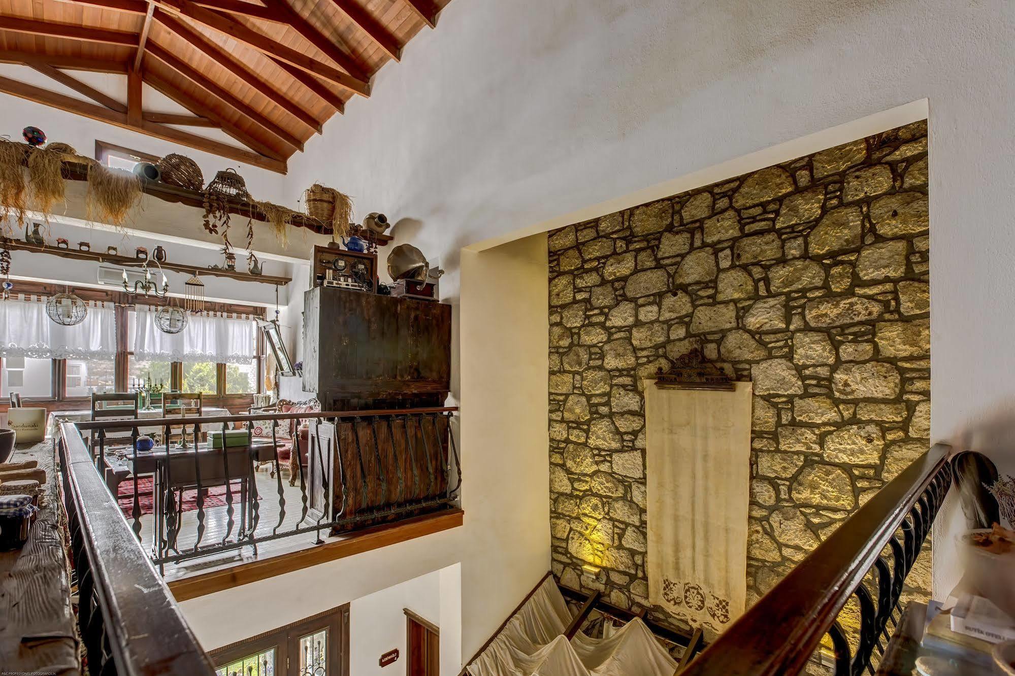 Retro Butik Otel (Adults Only) Кешме Экстерьер фото