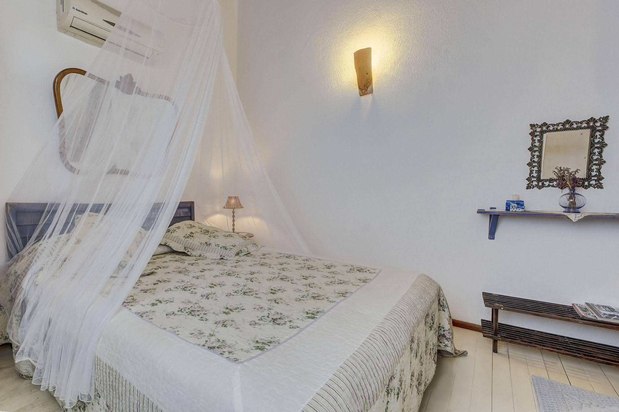 Retro Butik Otel (Adults Only) Кешме Экстерьер фото