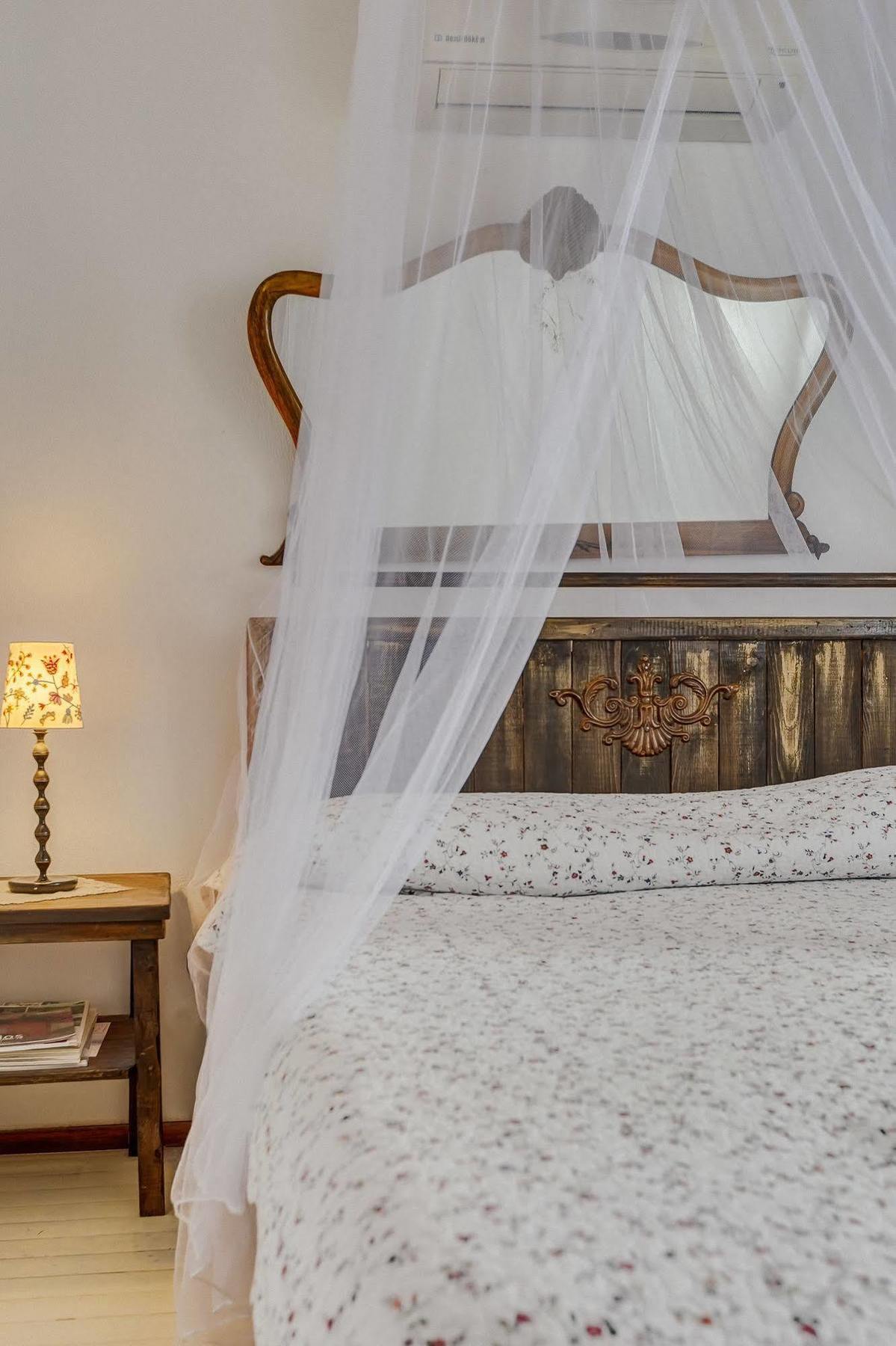Retro Butik Otel (Adults Only) Кешме Экстерьер фото